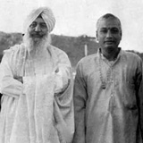 Swami Venkatesananda With Charan Singh